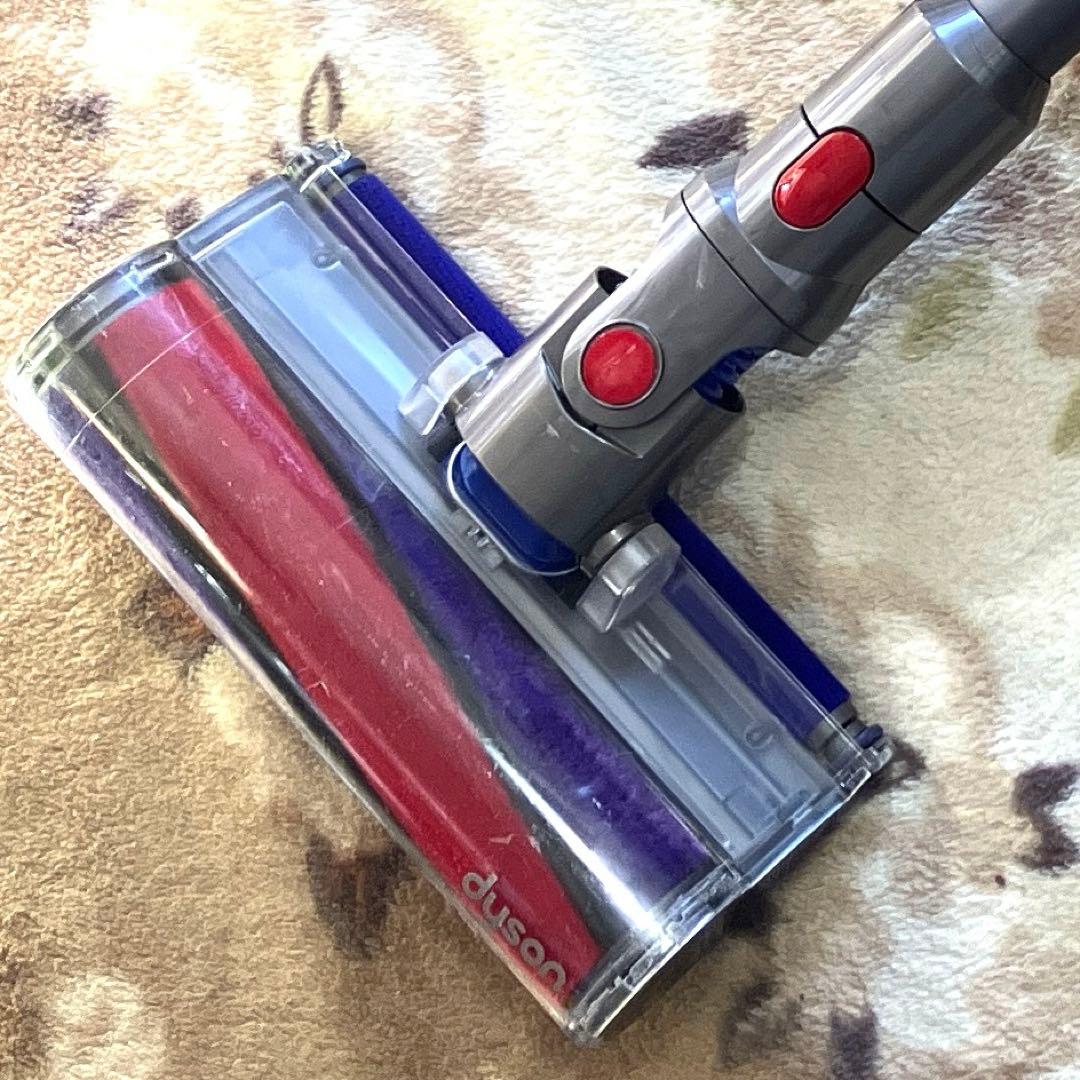 dyson ダイソン V8 fluffy+ 本体アンド付属品セット