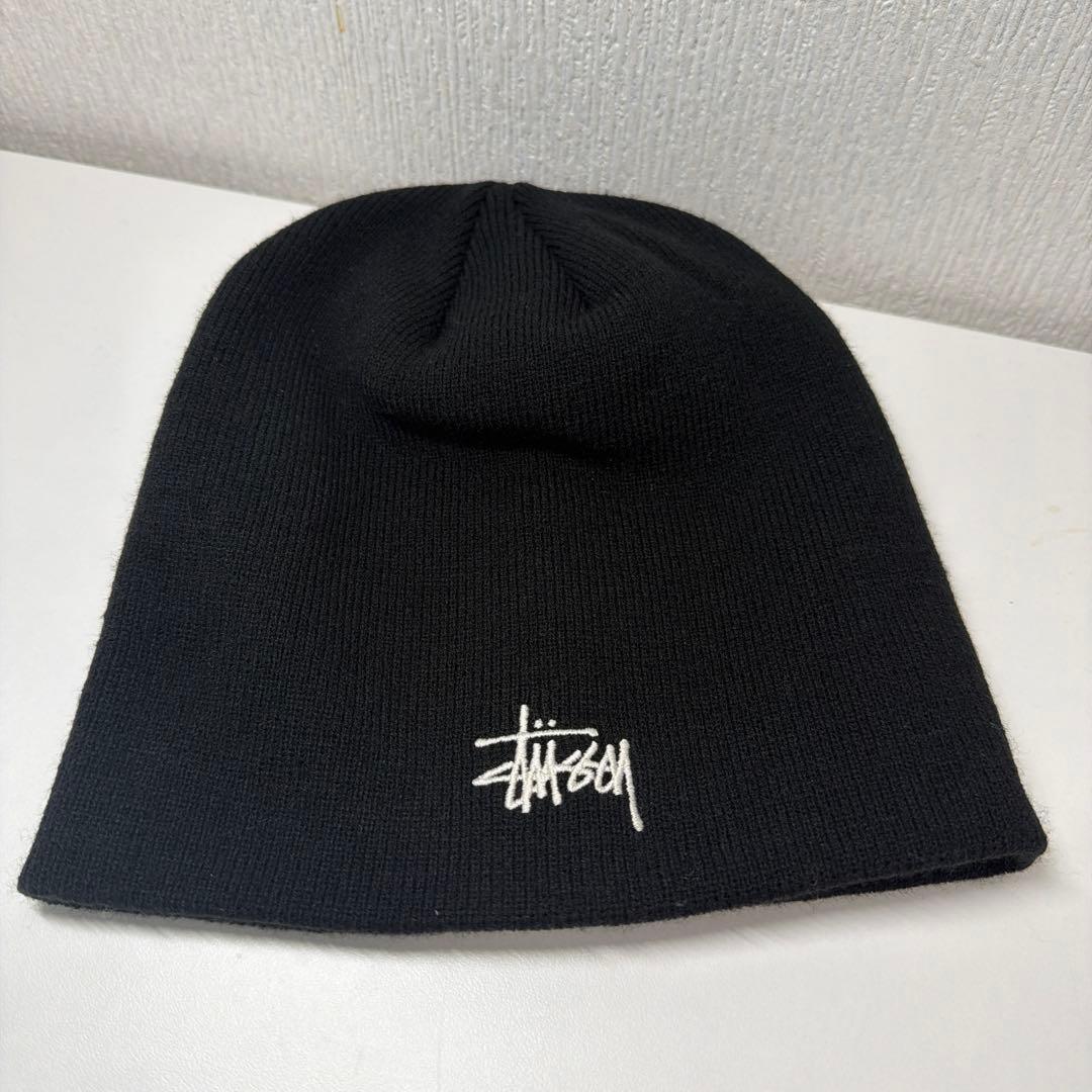 Stüssy ブラック スカルキャップ