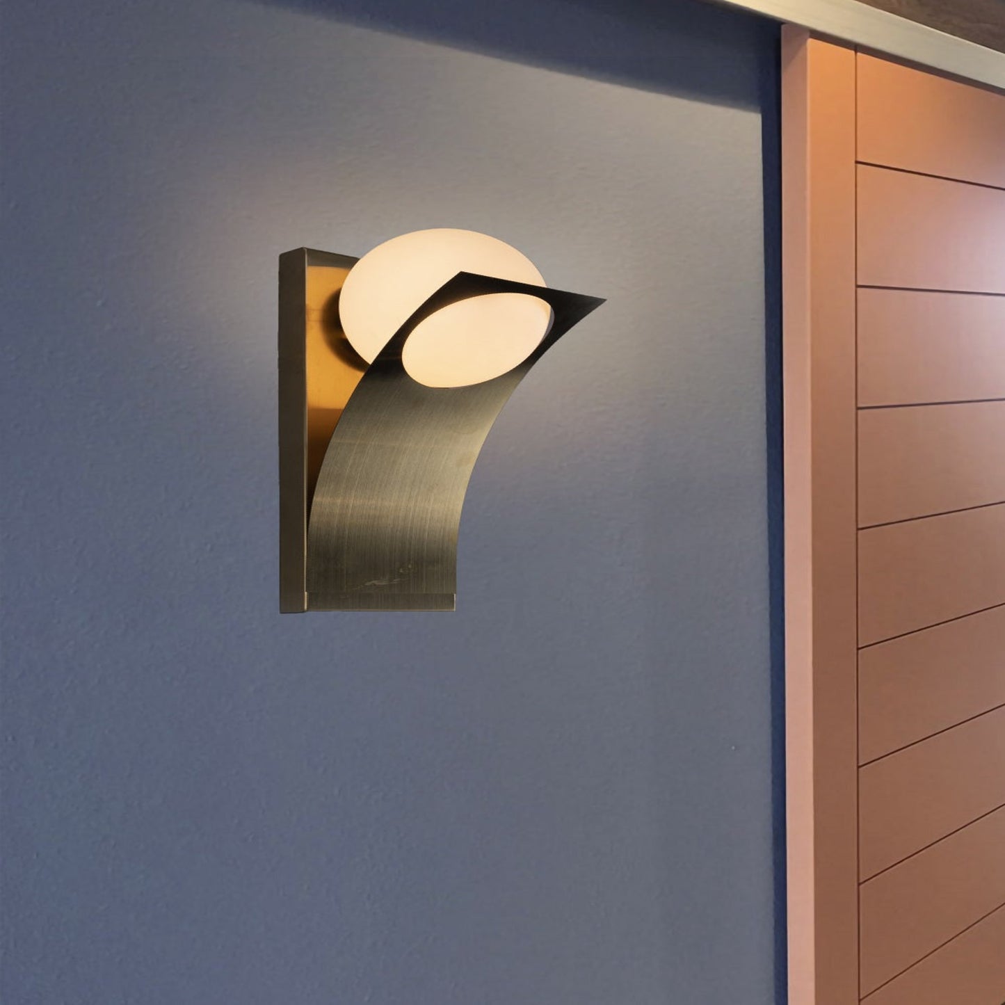 7041 Wall light