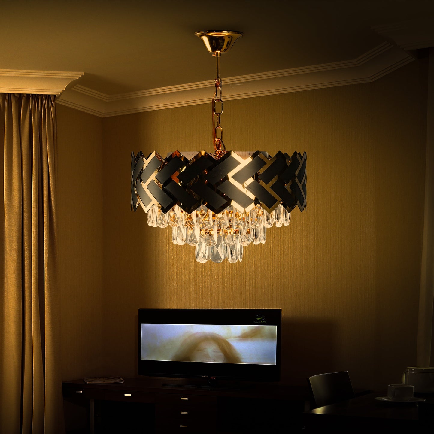 9109 Chandelier Light